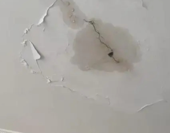 绍兴市阳台漏水维修公司分享下屋面防水工程质量问题原因分析